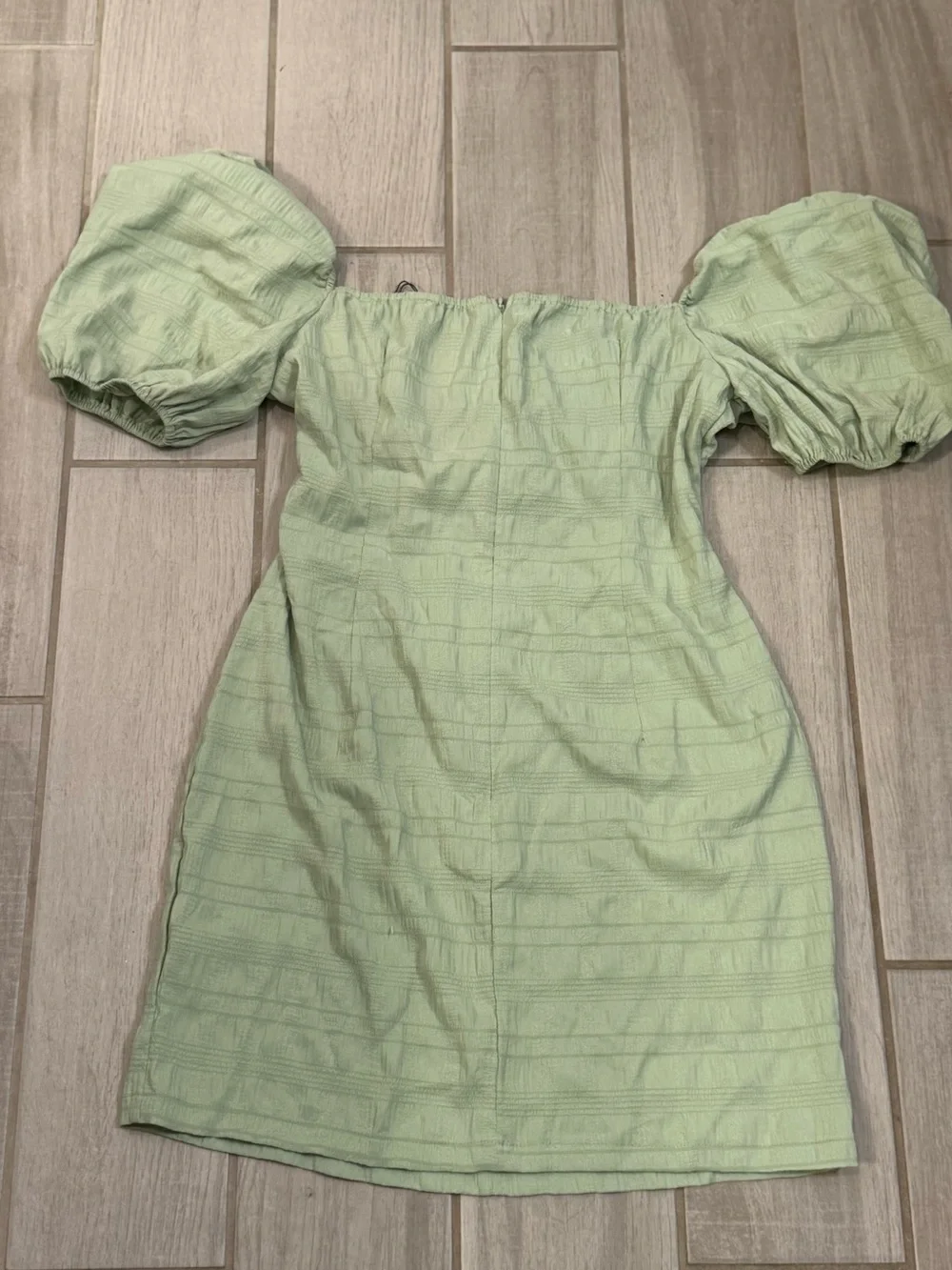 PrettyLittleThing Pastel Green Puff Sleeve Crop Top & Skirt Set